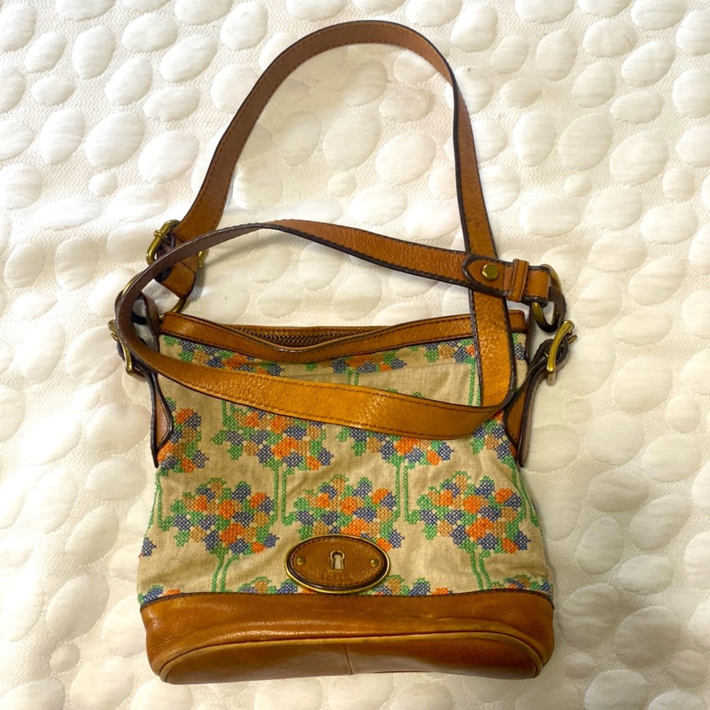 Fossil Leather Embroidered Purse